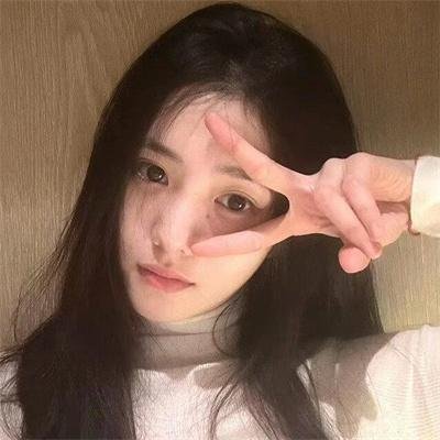 金爪女郎
